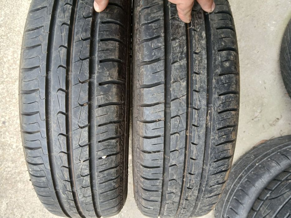 Летни гуми 14цола Dunlop 165/70/15-7мм-грайфер