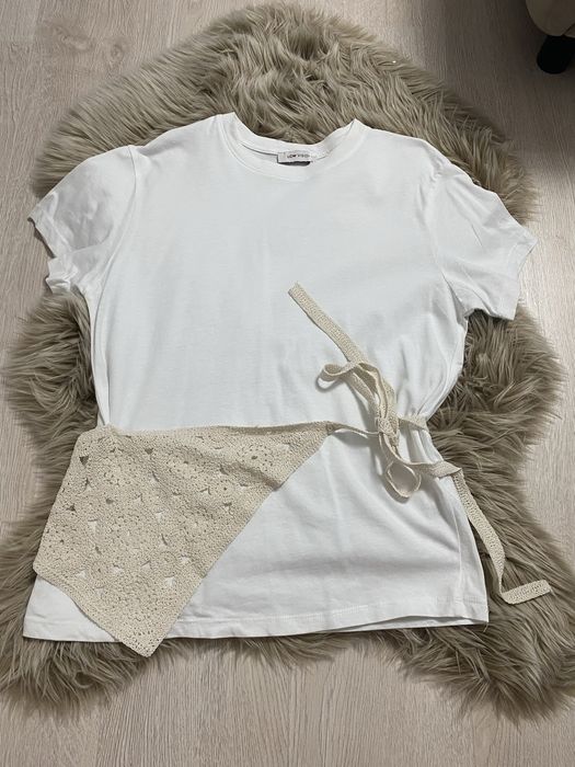 Tricou dama model esarfa