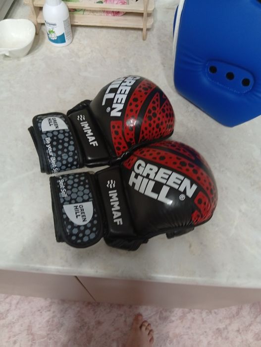 Продам экипировку