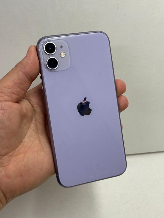 Продам Айфон 11 64г