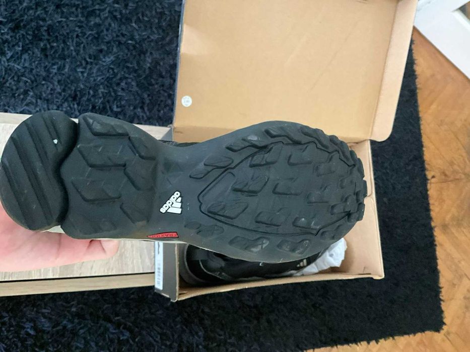 Адидас терекс цена 50 лева