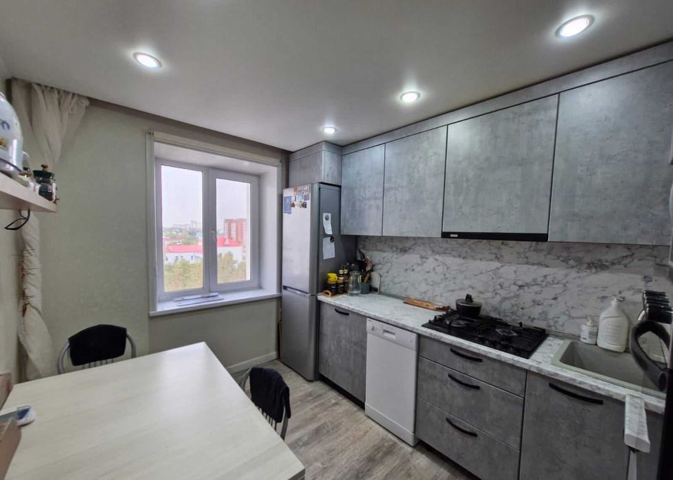 Продажа 3- комн квартиры