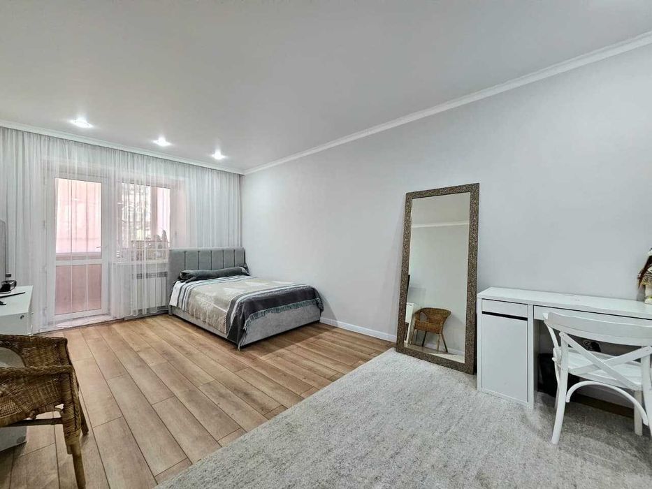 3 комн АБВГД ка район Военный городок!