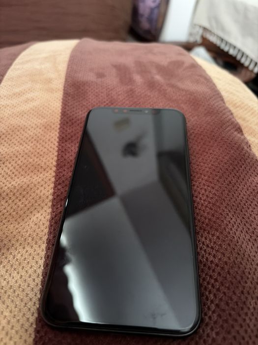 Apple iPhone X  (Работещ, в добро състояние)