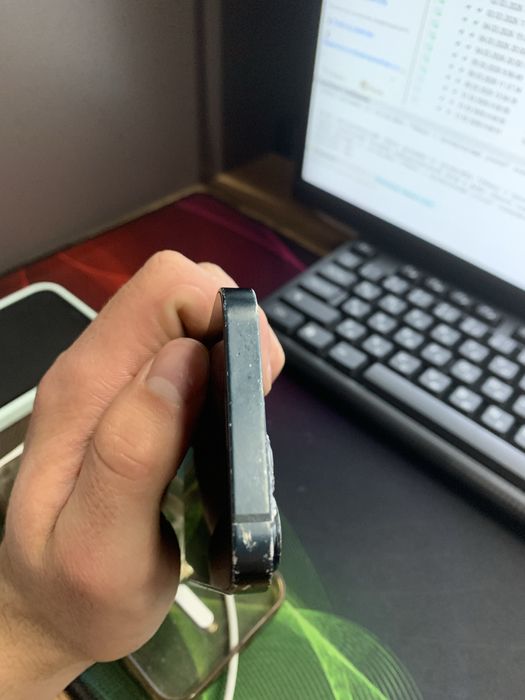 Айфон 13мини продам срочно