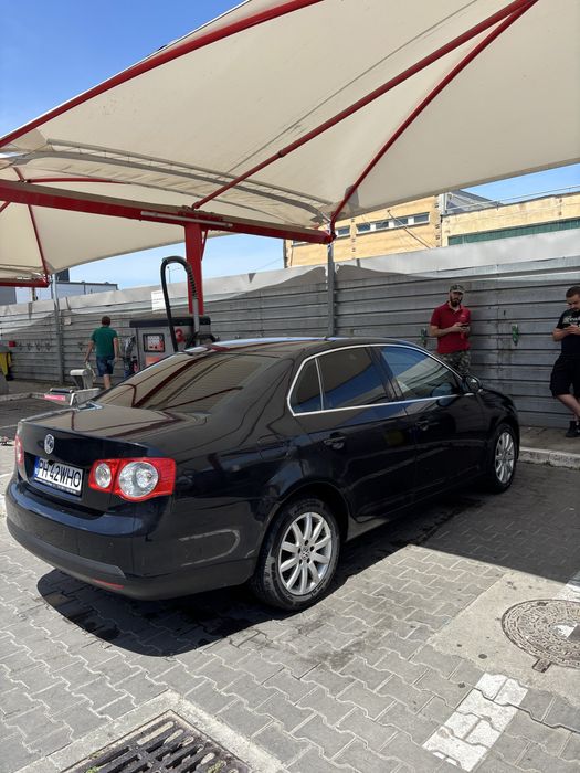 VOLKSWAGEN Jetta 2008 — imagine 3