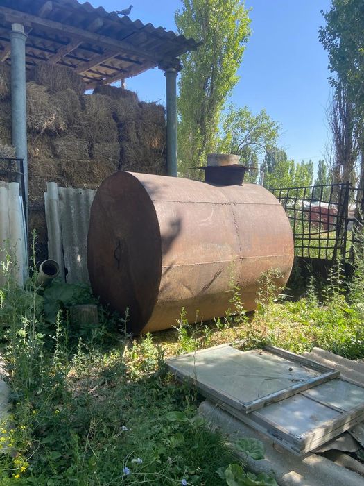 Цистерна, металлическая бочка