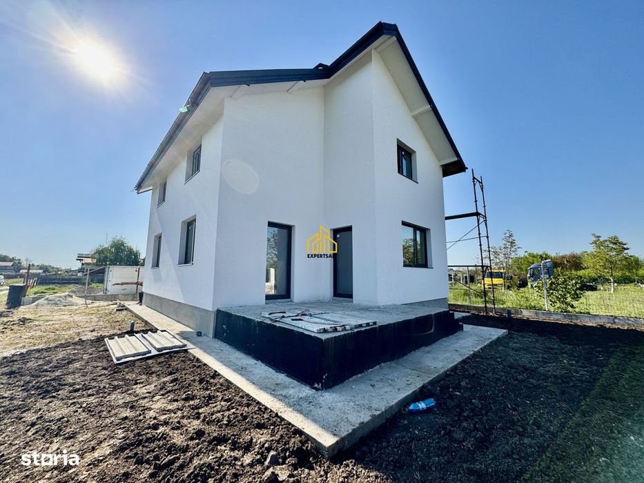 Casa Ciorogarla /Individuala/ 486 Mp Teren/5 Camere