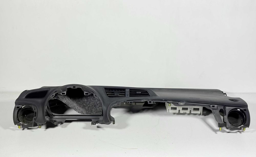Арматурно табло Toyota Yaris P13 (11-17)