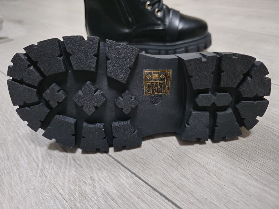 Детски кожени ботуши