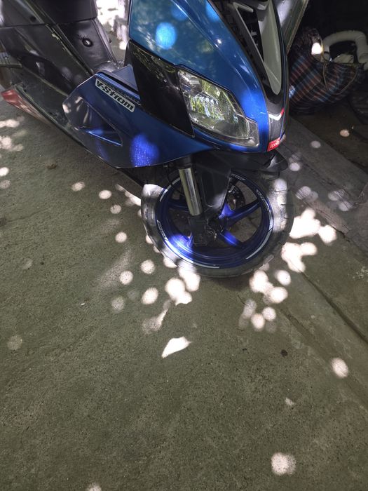 Scuter aprilia sr50