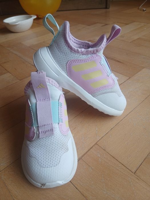 Маратонки Adidas