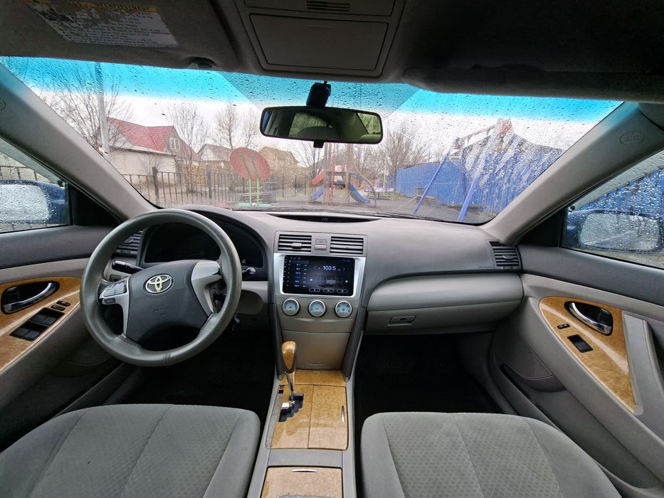 Продам камри 40.