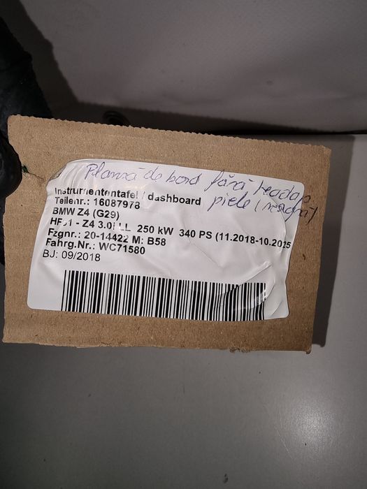 Bmw Z4 G29 plansa bord piele + cusatura albastra / cod-3013853200 OEM