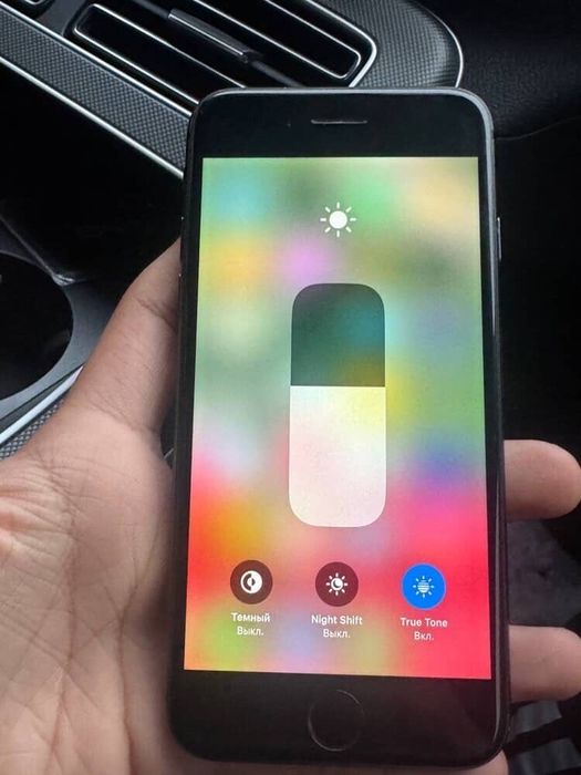 iPhone 8  93% qora  64gb