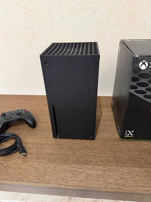 Xbox Series X 1TB (Полный комплект)