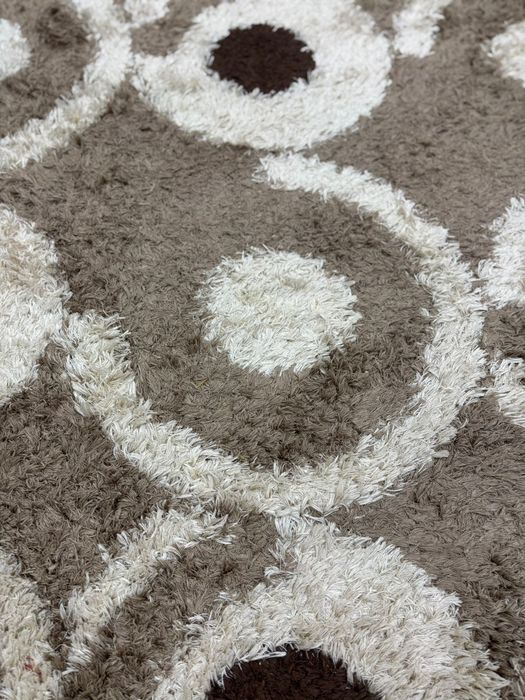 Ковер продается.