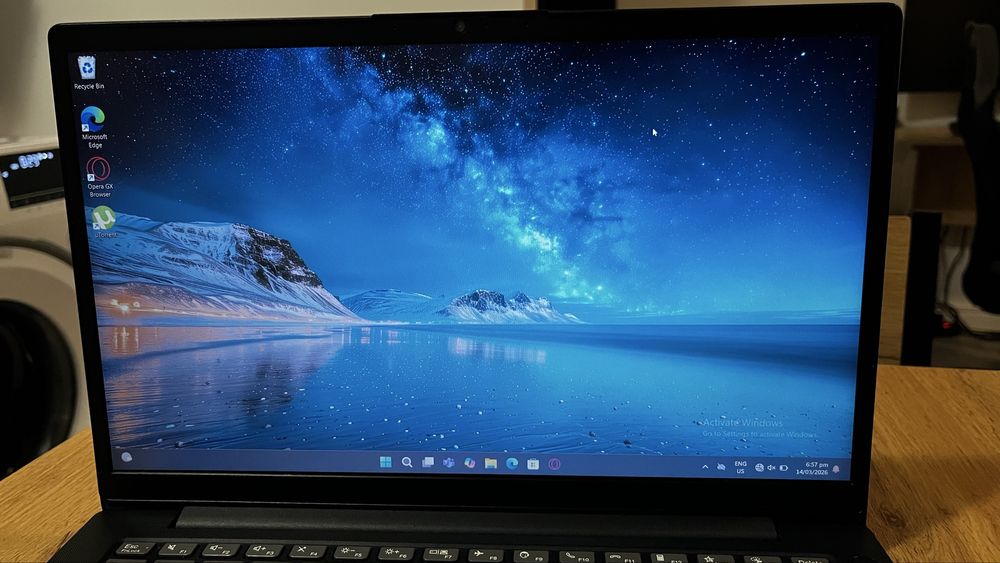 Laptop lenovo V14 G2 ALC, ryzen 7, 16 GB RAM
