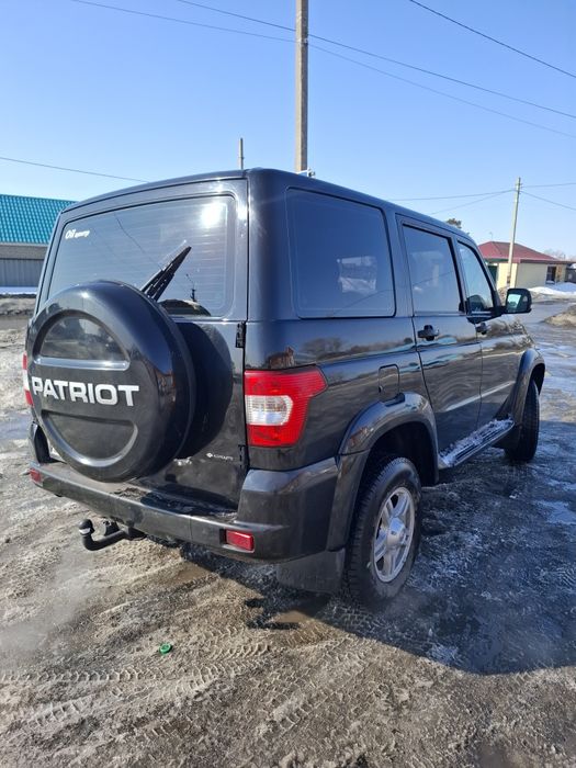 продам уаз патриот