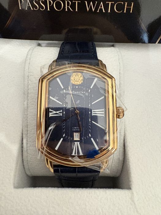 Часы бренда Empire watch