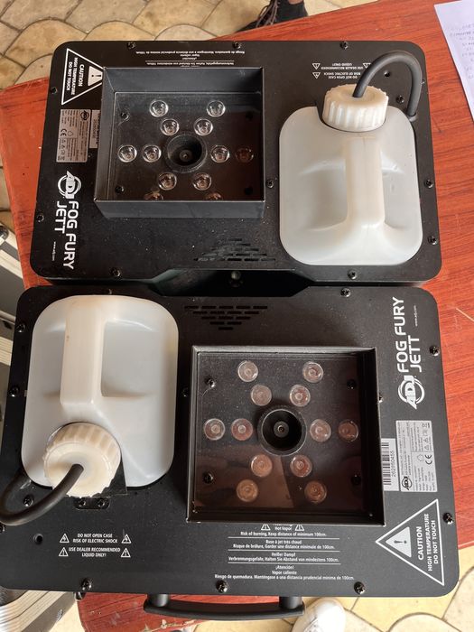 2x ADJ Fog Fury Jett – Mașini fum vertical RGB profesionale