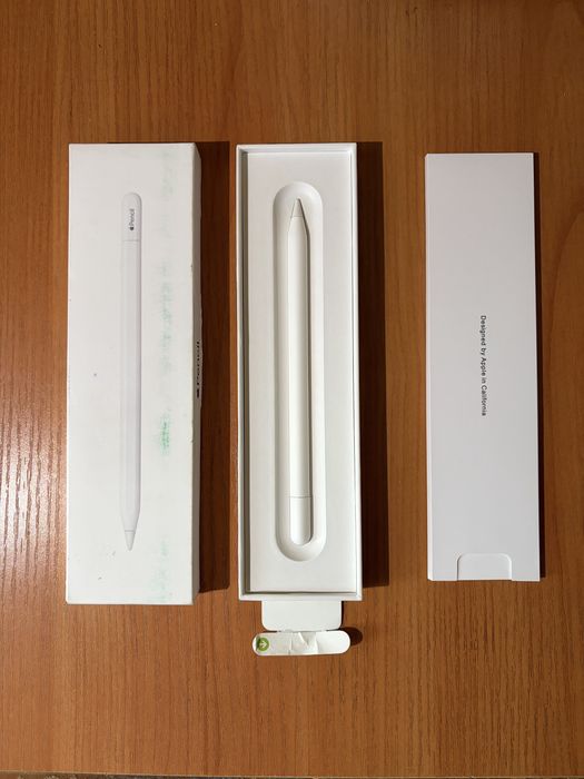 Продам iPad Air M2 11” (128GB) Apple Pencil 2 + чехол клавиатуру