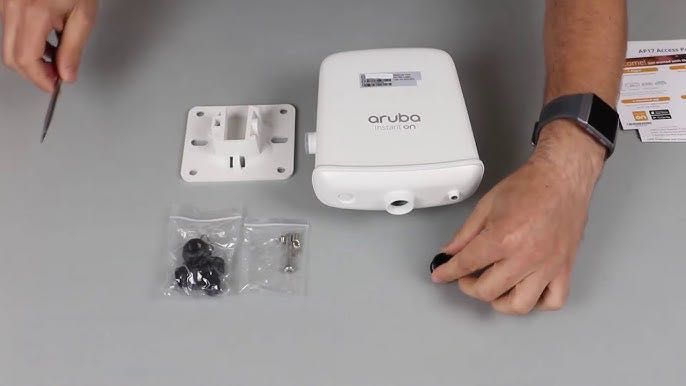 Точка доступа Aruba Instant On AP17 (RW) 2x2 11ac Wave2 HPE R2X11A