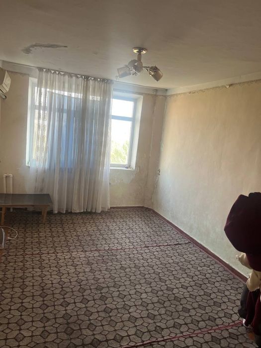 3 хонали квартира сотилади