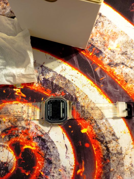 Ceas de mana Casio Vintage Iconic ca nou A168XES-1BEF