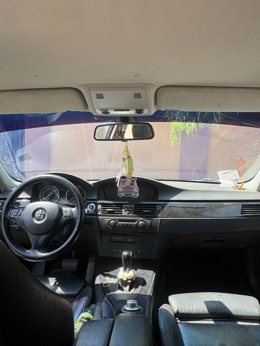 vand bmw e90.