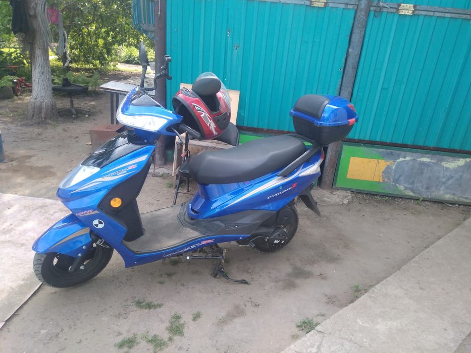 Продам скутер за 350.000