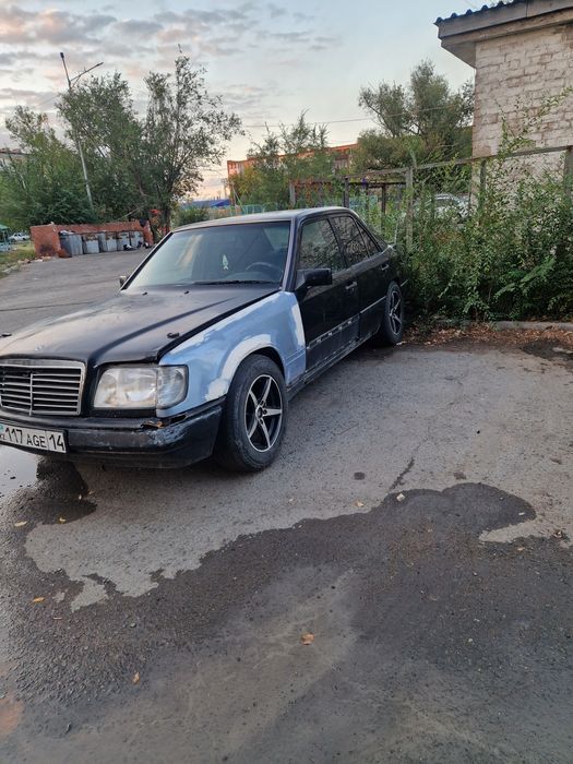 Продам Мерседес Е200