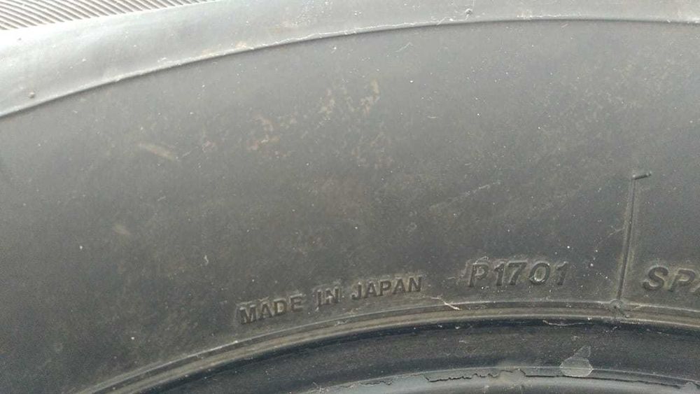 Продам зимние шины на джип