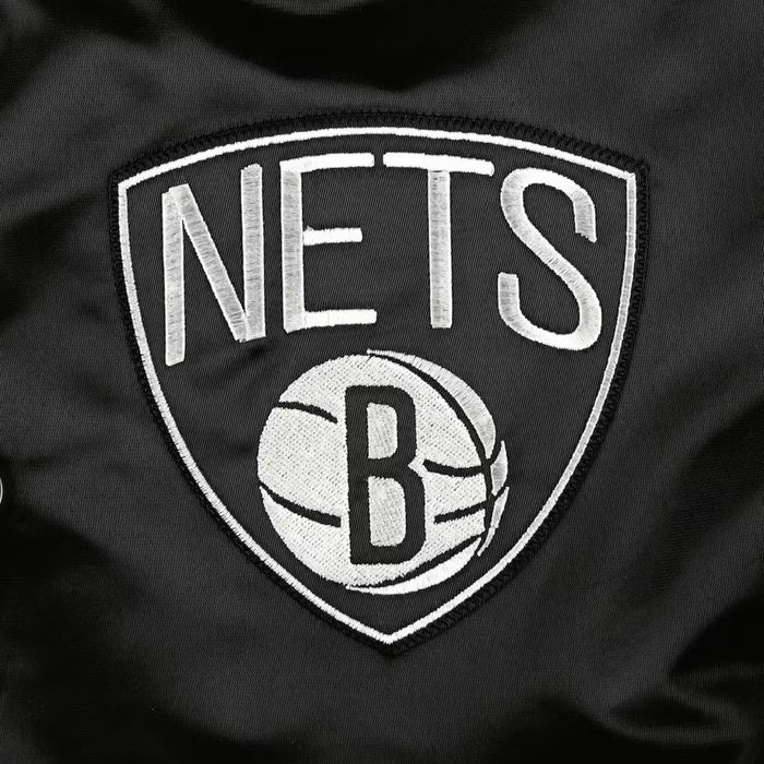 Мужской бомбер Brooklyn Nets