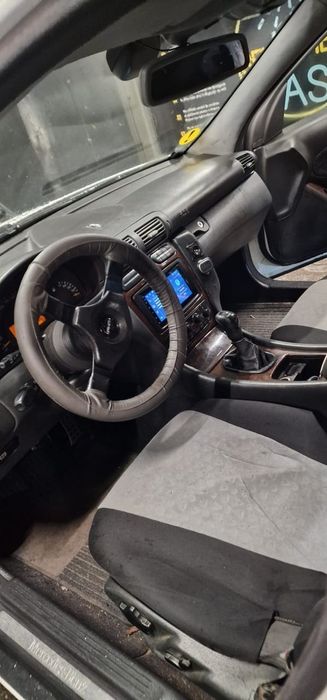 Mercedes  benz w203