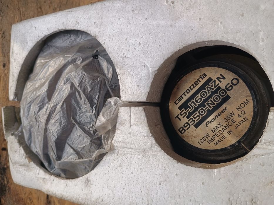 Продам динамики для авто