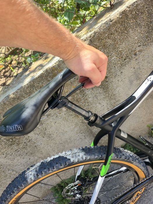 Карбонов XC велосипед цола Wilier 1x12 NX Като нов Проходни оси Rockshox Recon
