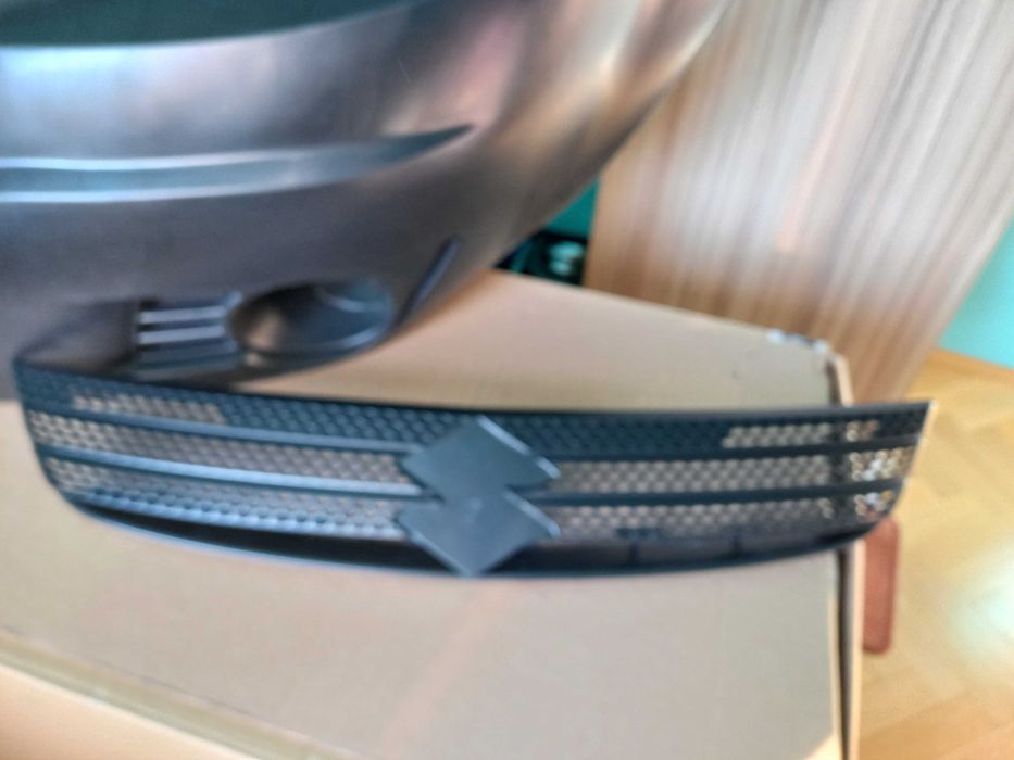 Bară şi grilą față Suzuki SX 4x4 2010