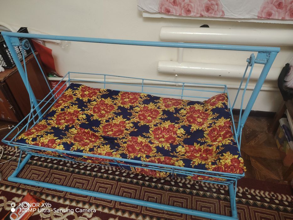 Детский качели...