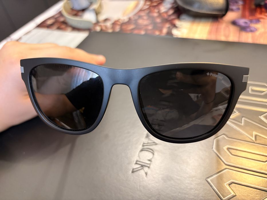 Ochelari de soare Polaroid