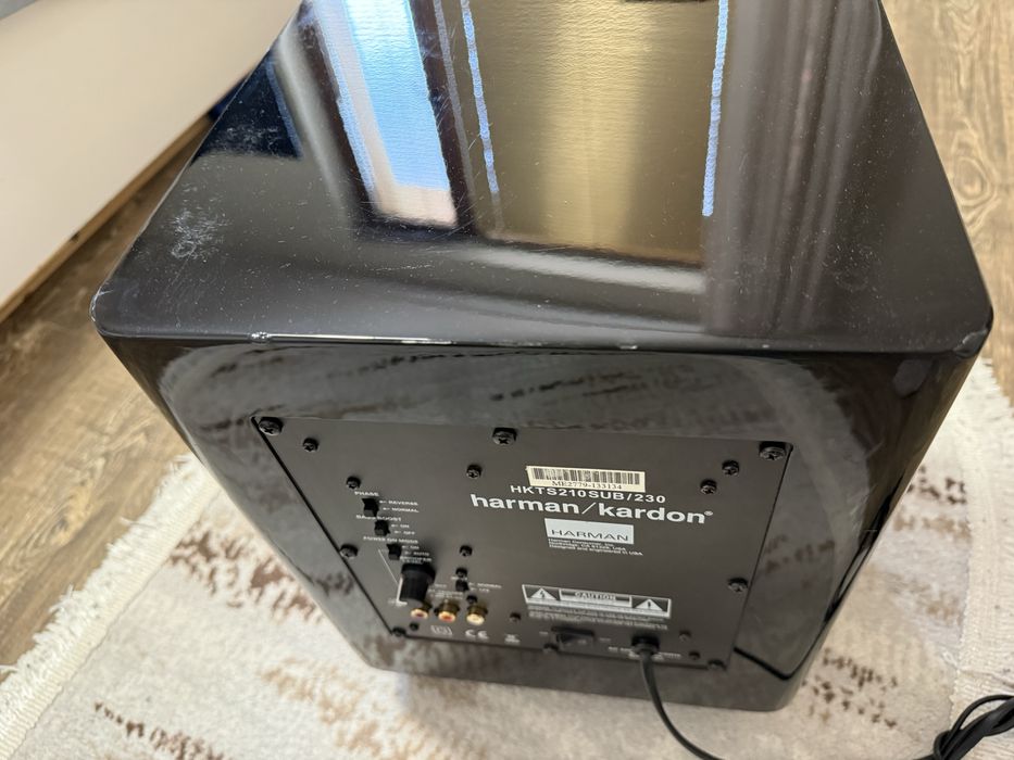 Harman Kardon HKTS210 200W sobwoofer