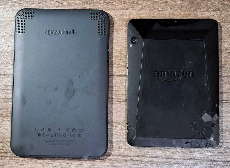 Lot 2 Amazon Kindle defecte