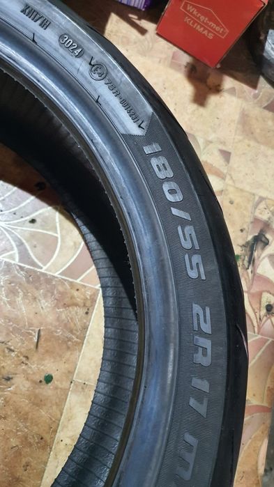 Metzeler Sporttec M9 RR // 180 55 ZR 17 // 2024