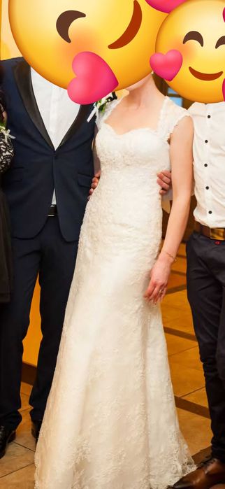 Rochie de mireasa batuta in pietre