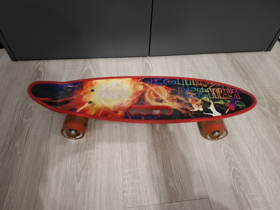Penny board Noriel  cu roti luminoase[aproape nou]