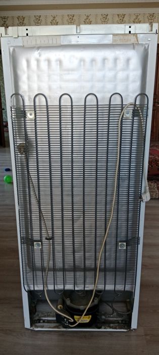 Продаётся холодильник на запчасти