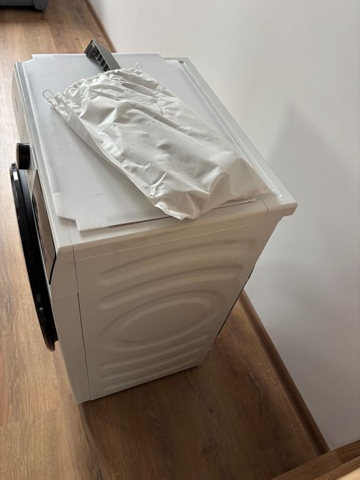 Комбинирана пералня и сушилня