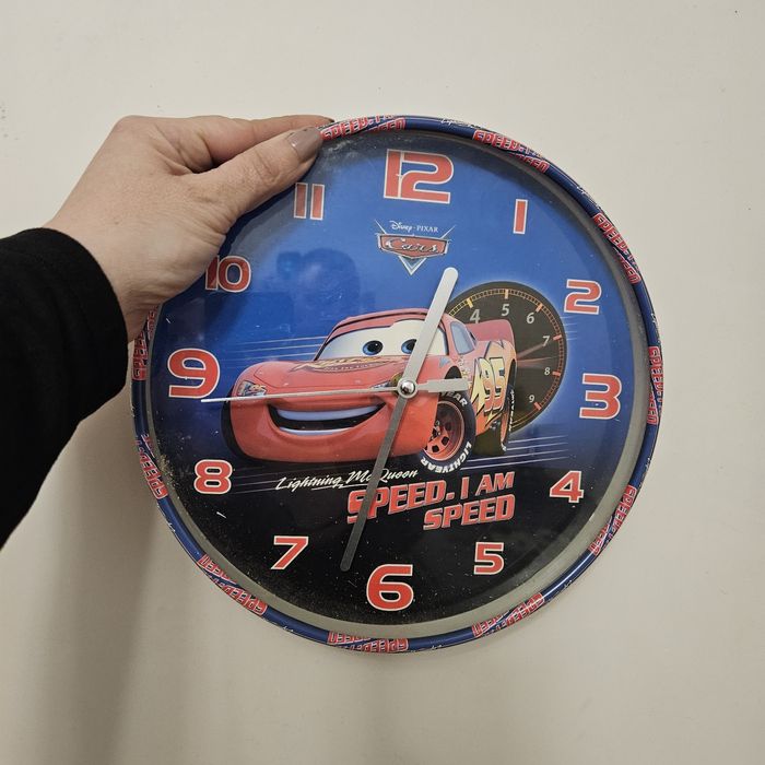 Перде на Маккуин и часовник