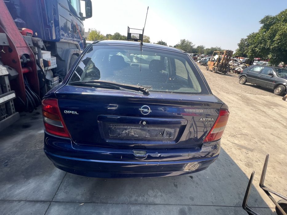Opel Astra G 1.7 НА ЧАСТИ