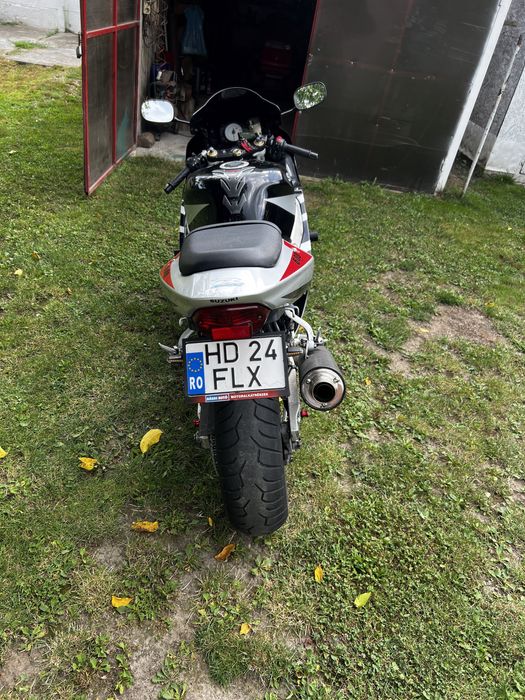 Suzuki GSXR 600 2004